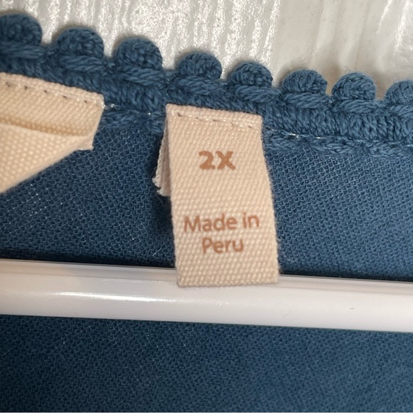 Soft Surroundings 100% Cotton Swirl Applique Long Sleeve Blouse in Blue 2X - Picture 10 of 11